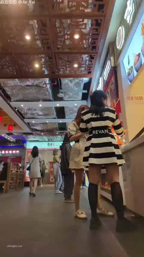 4dba3d23-3f30-49f2-bb4b-07cf9aa4e064.mp4