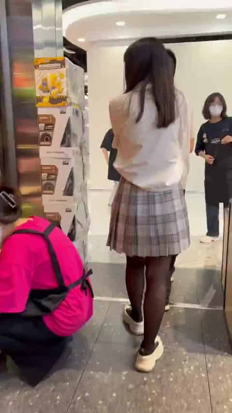 99117212-bb61-4d3f-a186-cc3f35827559.mp4