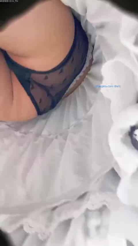 4d2ff5b3-abeb-4f2e-952f-3a572863c196.mp4