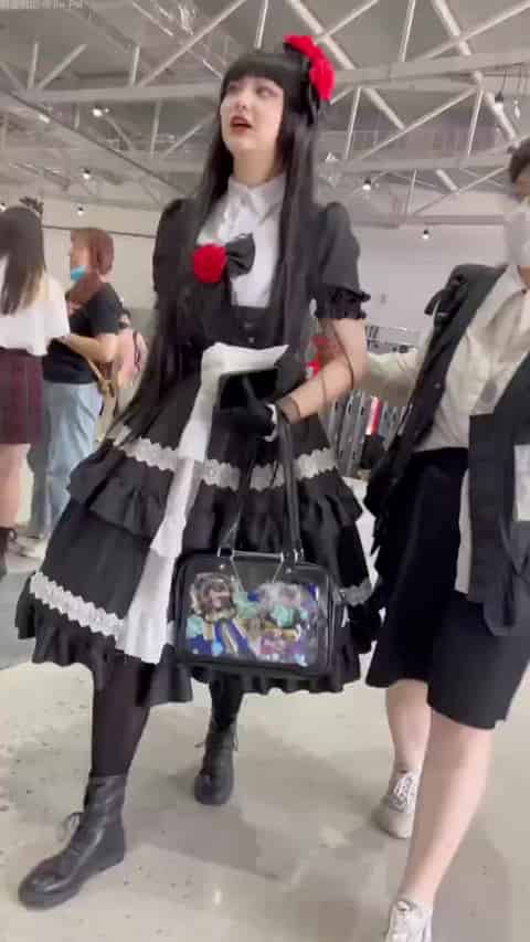 3f2641d8-904a-471b-ad2a-bb69cddd8b44.mp4