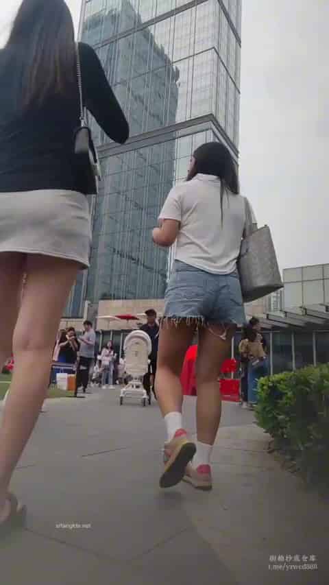 24a4f763-c986-4ae1-8bd7-a5e2c97d4882.mp4