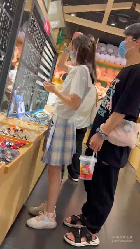 4ceaac6c-103c-4f24-87b0-231fc36e2a94.mp4