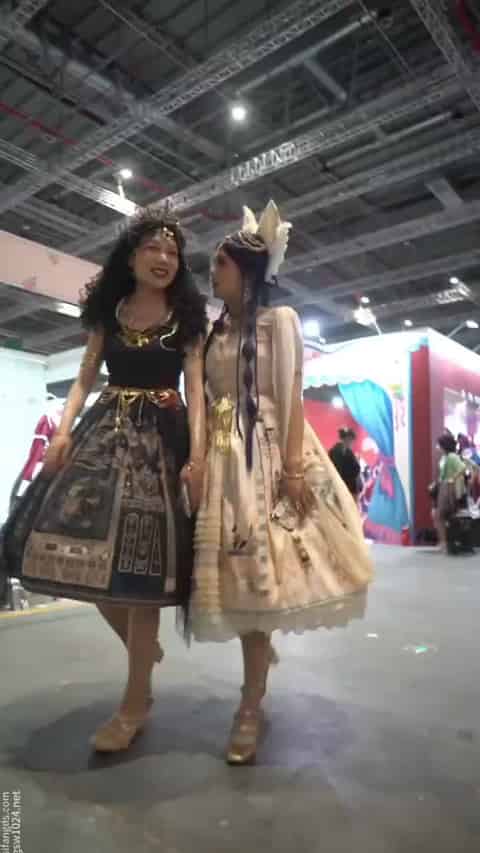 77ee7eb2-63c9-4b25-913e-c843bd780e10.mp4