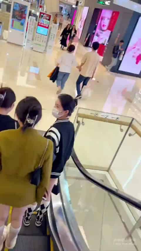 01814a30-73d5-4597-a954-072afe682a52.mp4