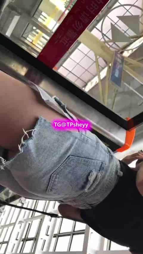 068a3f75-edc8-40bf-af18-bafa84c43329.mp4