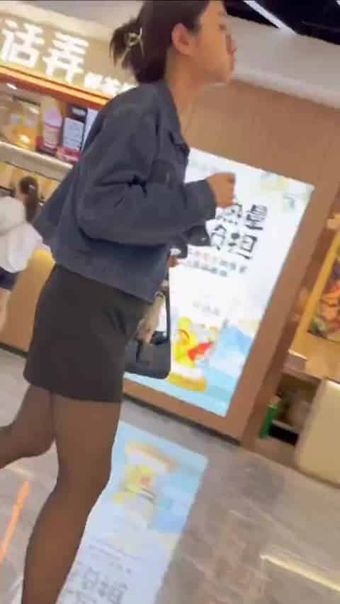 3de4c5e8-58df-458e-8615-6c90ac518106.mp4