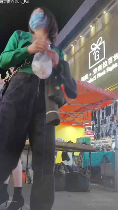 3260f783-b198-4361-8340-8c0fd689d214.mp4