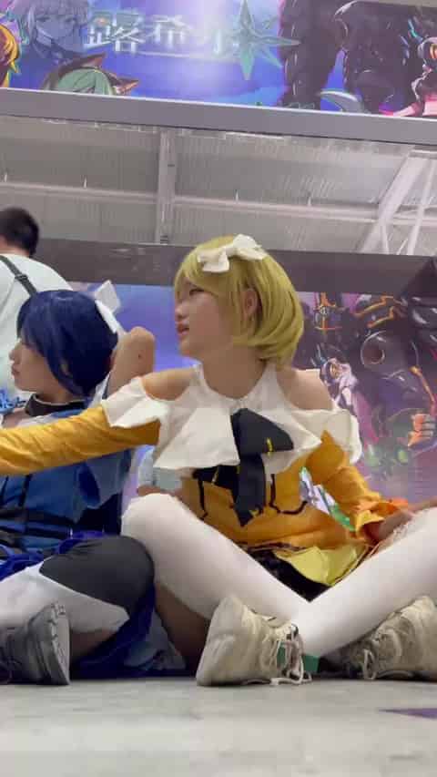 b0cbc579-e7a0-4571-9c93-05d80ed0c64d.mp4