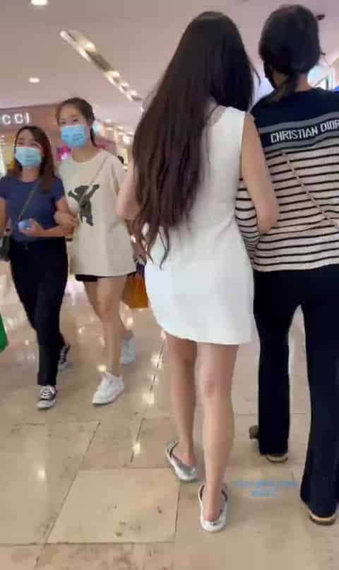 32c11757-ed50-4bfc-abcd-500226d9d17d.mp4