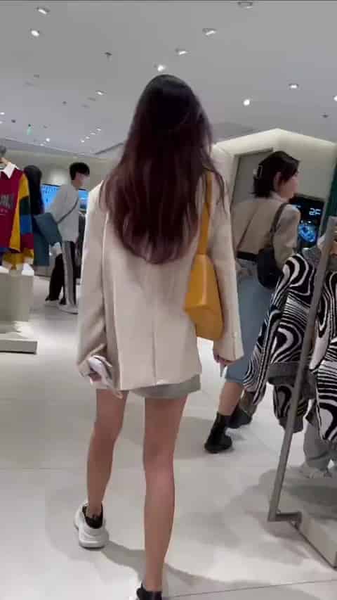 3fa84ad5-411e-4628-b796-5c01a285130a.mp4