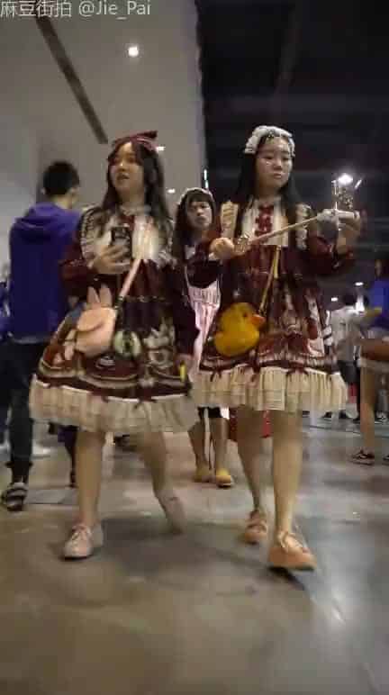 37e63590-3bfe-4d50-8061-9aa8a105a865.mp4