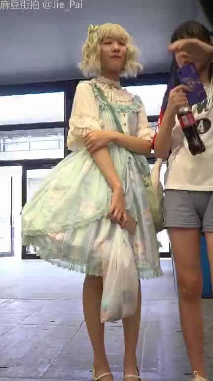 8015c393-1445-4b9a-89ab-e6dd6fd7bbd4.mp4