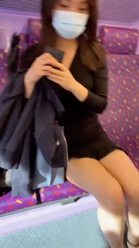 259e20fc-709b-46fa-9b17-cf73d5db23fa.mp4