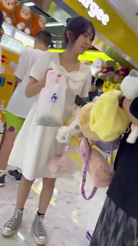 1591f451-f632-445c-bbdf-93bee18e7a21.mp4