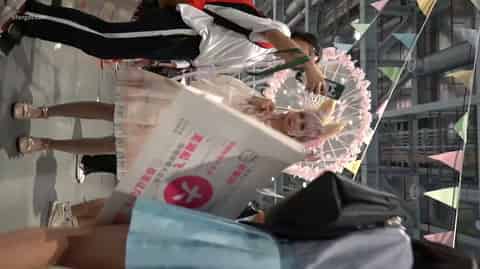 6773896d-1f1b-47c7-8a74-7c9d5e5091c3.mp4