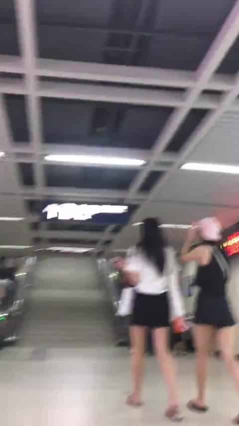 70c3e3e6-c360-4d43-b711-2e9b031891a4.mp4