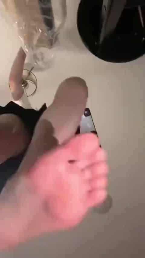 6a4e9f67-b189-4941-a601-157d87293103.mp4