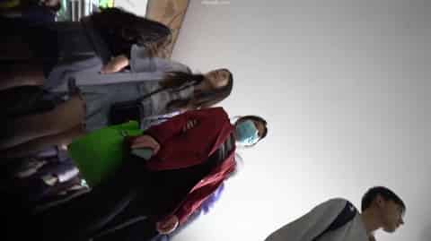 02f435cf-a2a8-44a9-b348-44cf96c9aa41.mp4