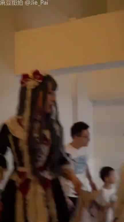 3abcec8e-6ce2-4e1c-97c5-6ded8b5619ca.mp4