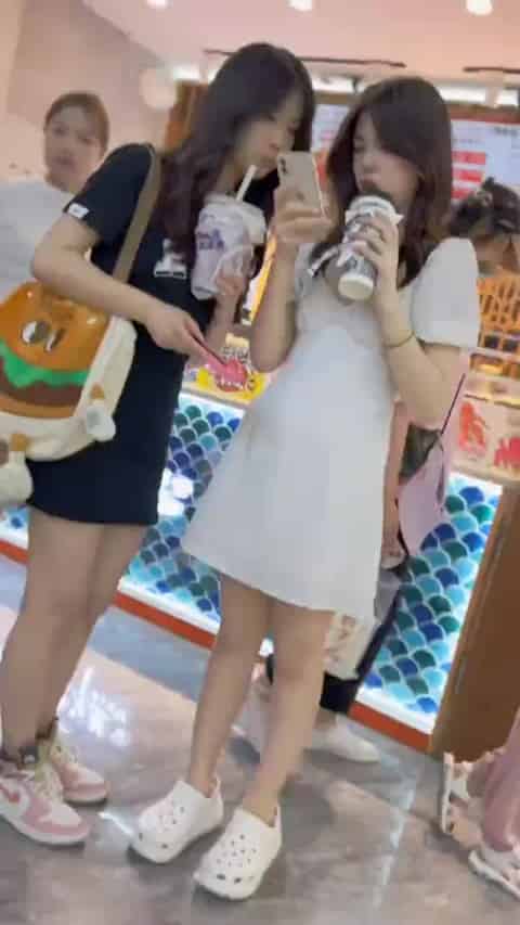 6113e649-5d38-40b3-b95c-17831c7bc37a.mp4