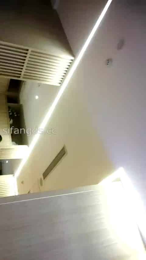 a4d2f532-b2c8-4f94-90b6-49c20c5c4e9e.mp4