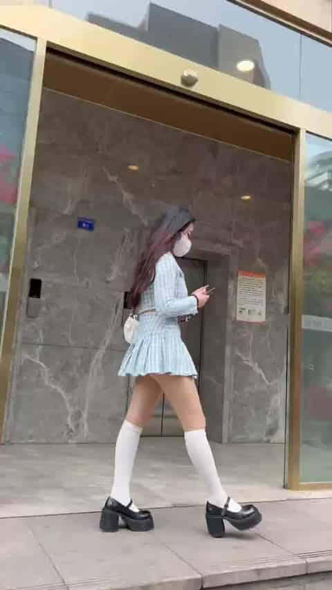 b08ad108-999c-4e31-80f4-8693e9752acb.mp4