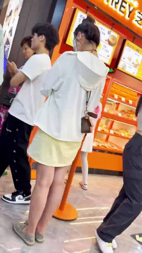 63567811-4f79-4fe2-9017-eca1046c44e3.mp4