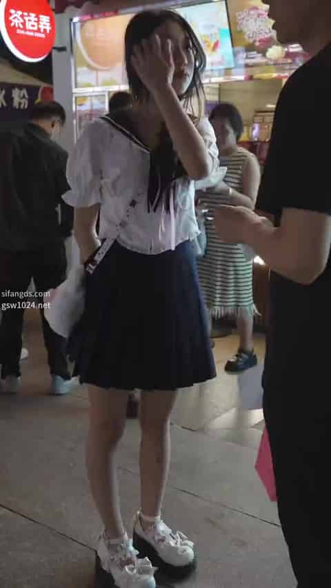 680065eb-6eee-4197-a443-ac9780a4bfba.mp4