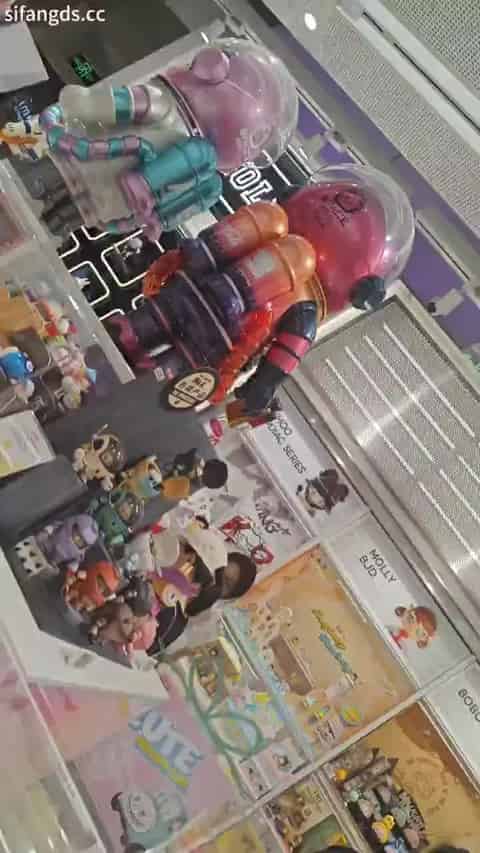 d7257072-a356-47d4-9818-a7d7e6ce32e0.mp4