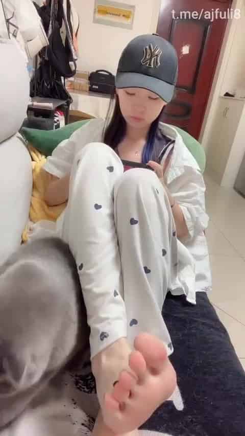 79eb0c41-48d3-4058-9124-bfc5d3146406.mp4