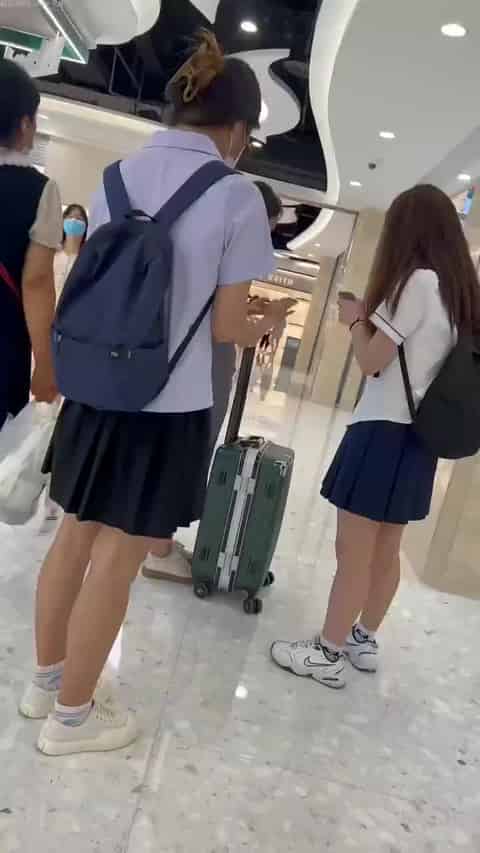 40dd80e1-2244-45df-a687-c37b91d6f55d.mp4