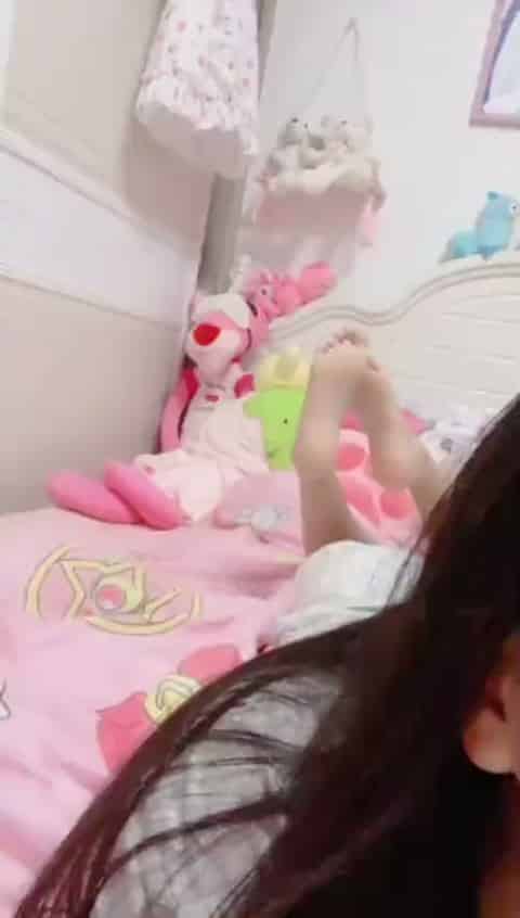 2085ae25-064a-4de7-8ac6-6d3ccc82723b.mp4