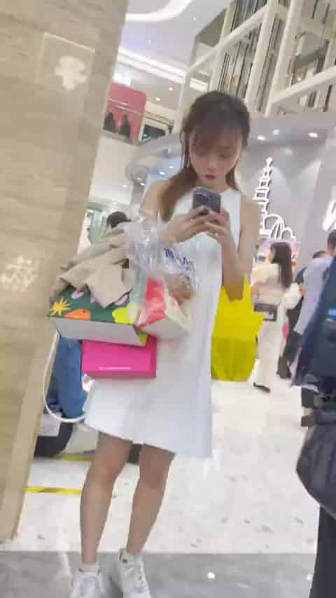 ed22073d-8bf8-4de1-a58b-c4823671ed02.mp4