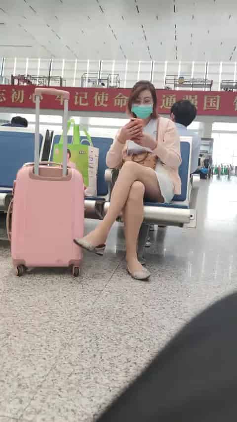 ed33bf41-a668-4cc0-b2aa-f2f941f52c03.mp4