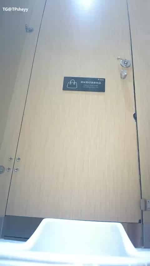 aa374506-c778-459f-afe8-fb77aa1de546.mp4