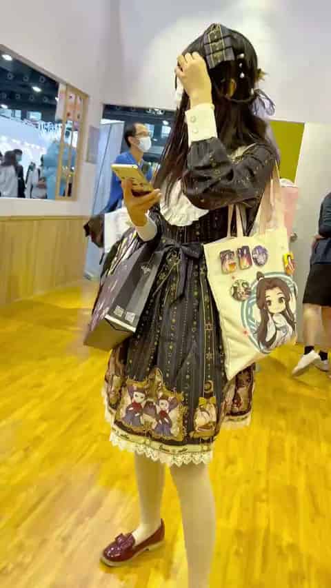 03aa2710-c863-4e03-9d18-f97265b573dd.mp4