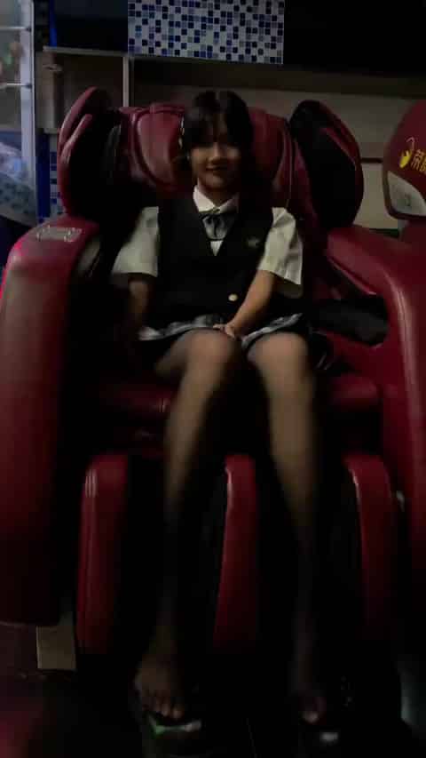 21da6543-ba5e-4636-b440-ea657040b610.mp4