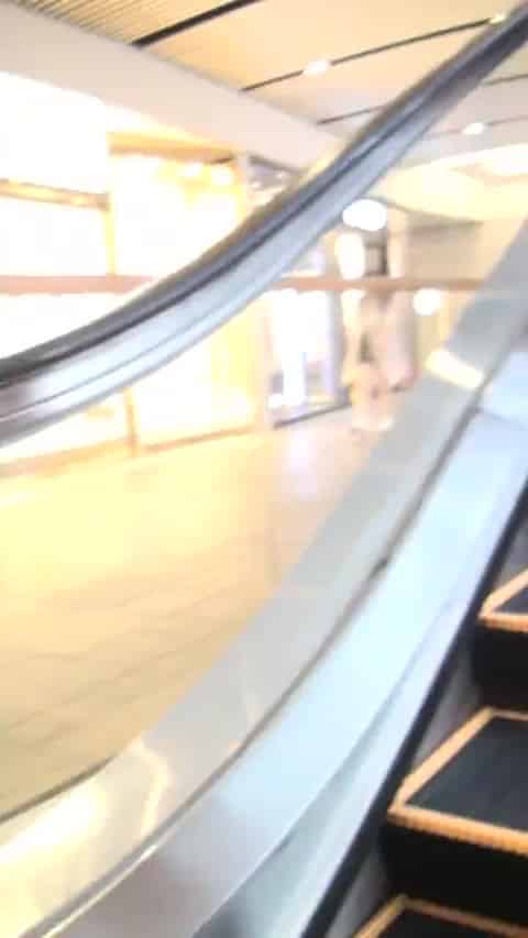 51ff5743-ce14-429b-bf0f-26163e1c19a0.mp4