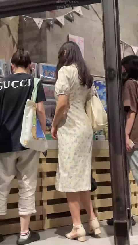 ab6cb22e-5d7e-4f2e-864a-76319cd9acfb.mp4