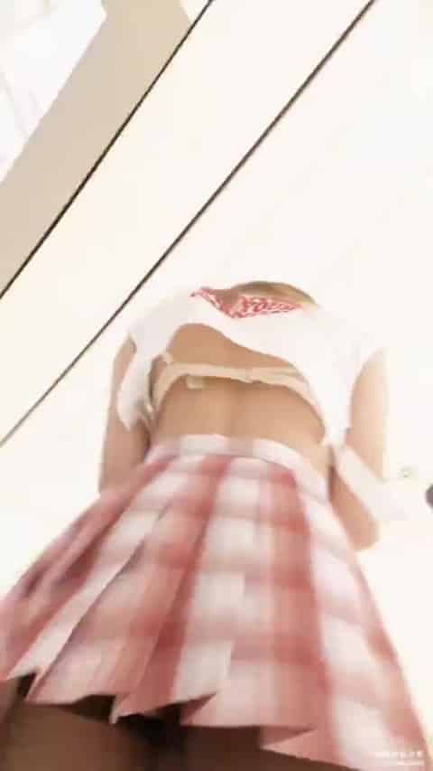 a06d2ef6-fb5c-4960-88cf-a52a98a2592e.mp4