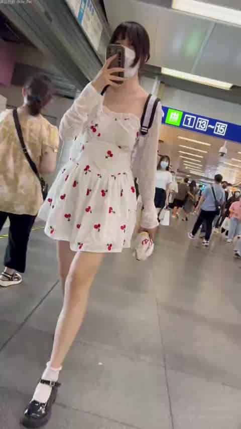 a4076799-50be-46c1-8026-583444e54bfc.mp4