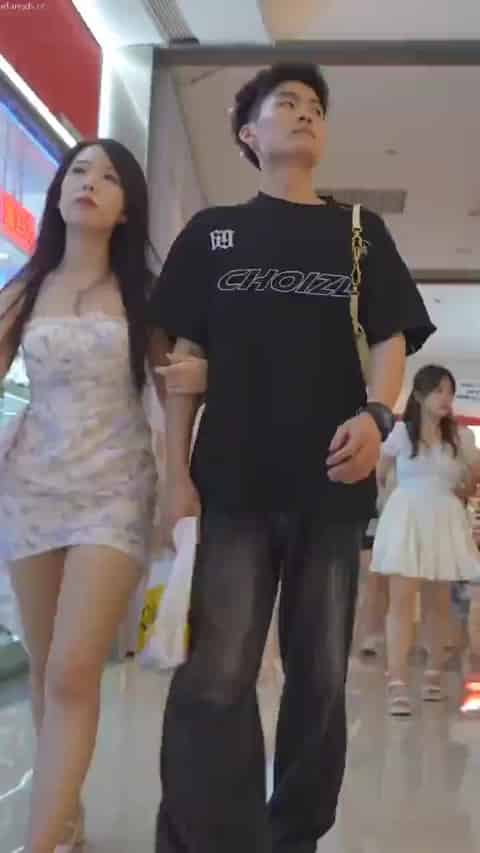 4a8bdd52-1da5-4cc9-b3a2-dc17b333e29e.mp4