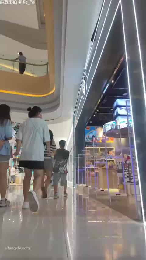 59753d66-452c-4bc7-b062-9625f5b9dd43.mp4