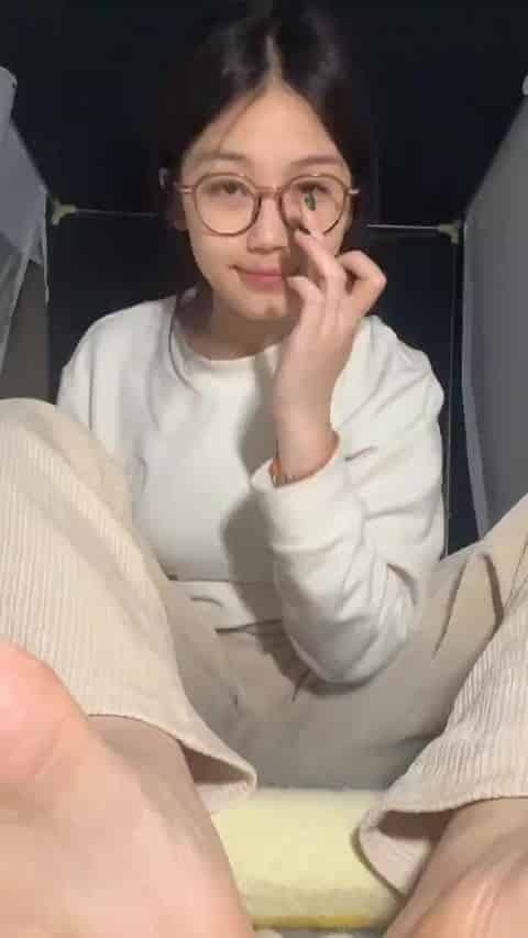 ff0af056-fd15-4203-b629-7e23f2f55062.mp4