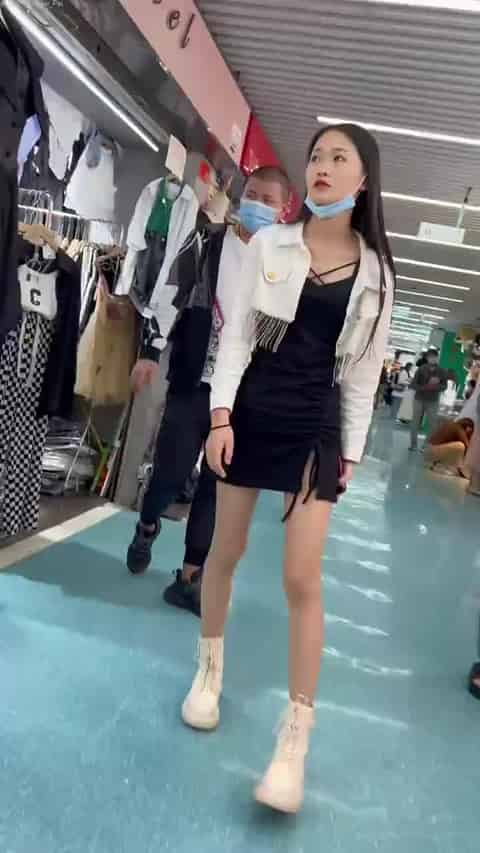 e6b0b290-933c-4e48-ae19-dc247d3a18fa.mp4