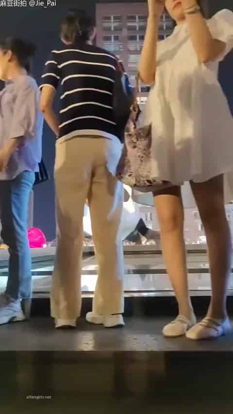 9d86e85e-dbb6-42a2-b85a-a569952b1843.mp4