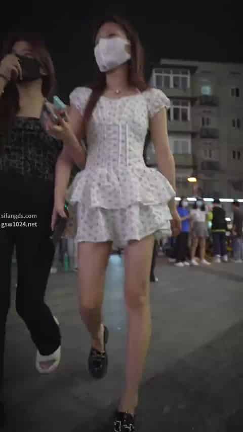 91978ef3-a2a3-45dd-bde0-9f61851918af.mp4