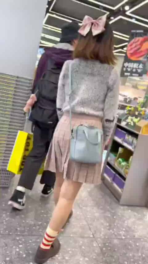 84aa31f6-0595-4893-9a1b-c6708bd2b7d8.mp4