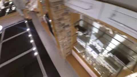 501b84e3-b822-43b2-b104-3760207004c1.mp4