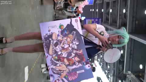 d69b2859-9d13-47a1-b5ae-d6d8c0e880a9.mp4